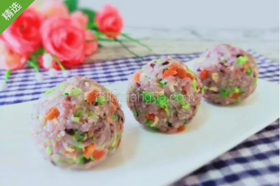 金枪鱼时蔬饭团